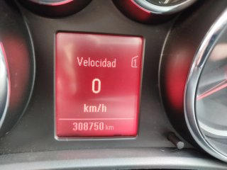 Opel Astra 2012