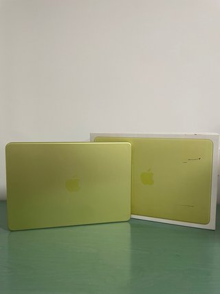 MacBook Neo Amarillo 256gb - Nuevo