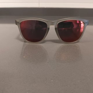Gafas de sol Northweek grises y rojas