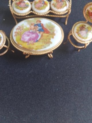 Miniatura Manises Muebles Porcelana