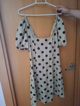 Vestido Mango lunares beige y negro Talla S