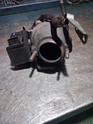 Turbo BMW E90 Buen Estado Ref en la foto