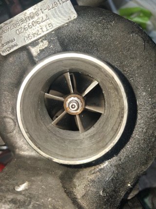 Turbo BMW E90 Buen Estado Ref en la foto
