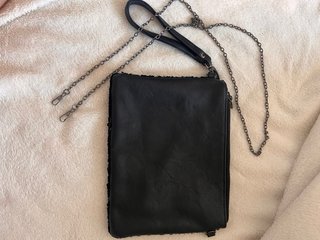 Bolso de mano lentejuelas negro