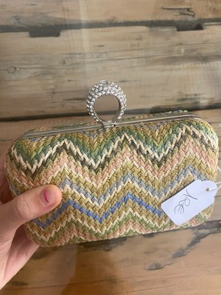 Bolso de fiesta con pedrería