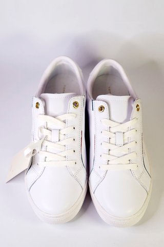 Sneakers Tommy Hilfiger 38 • Zapatillas Cuero