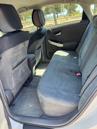 Toyota Prius 2011