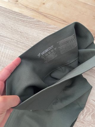 Mallas cortas verdes
