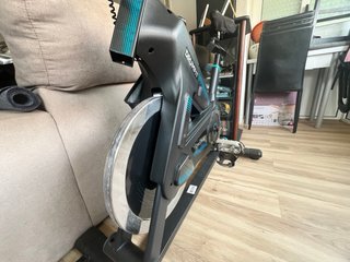 Bicicleta Estática Drumfit 23000 KOSMOS PRO