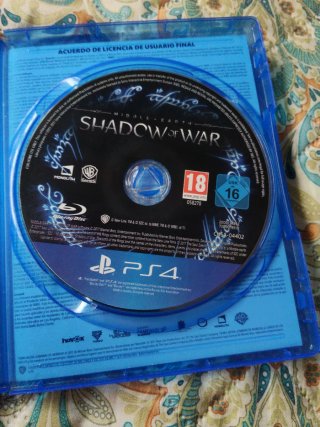Juego PS4 La Tierra Media: Sombras de Guerra