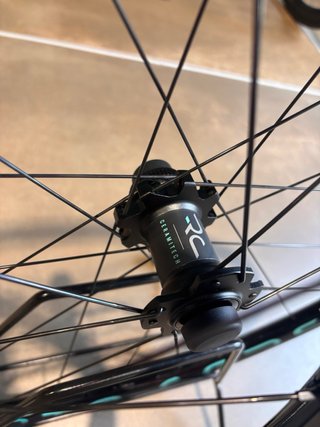 Ruedas de Carbono REPARTO CORSE 33