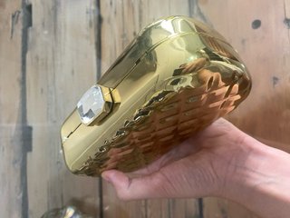 Bolso de fiesta dorado