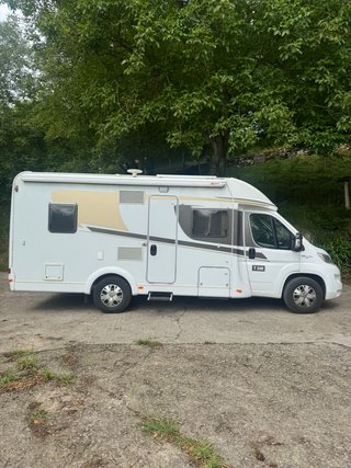 Autocaravana Carado T348