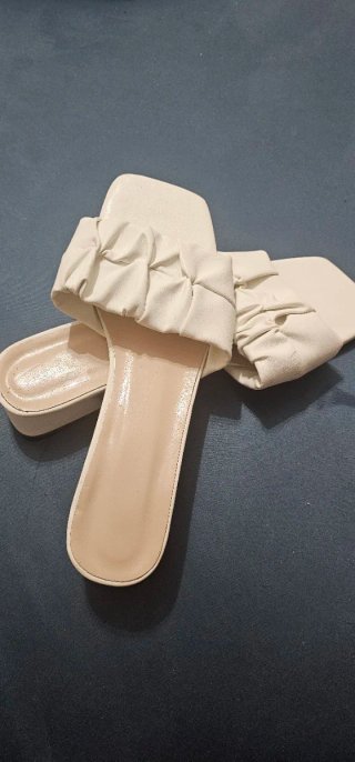 Tacones blancos  1 ves de usar talla 41