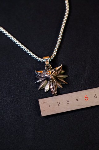 Collana The Witcher Lupo Box Chain • Collar Lobo