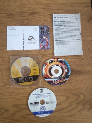 PC CD-ROM: Theme Park World y Sim City 3000