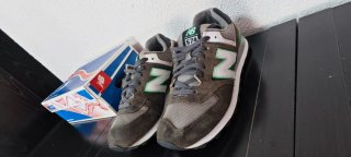 New Balance ML574CPF Talla 42 gris/Verde