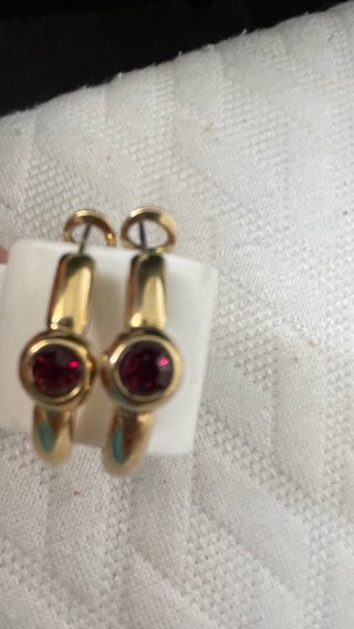 Pendientes retro vintage oro y rojo del año 1970