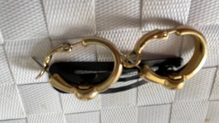 Pendientes retro vintage oro y rojo del año 1970