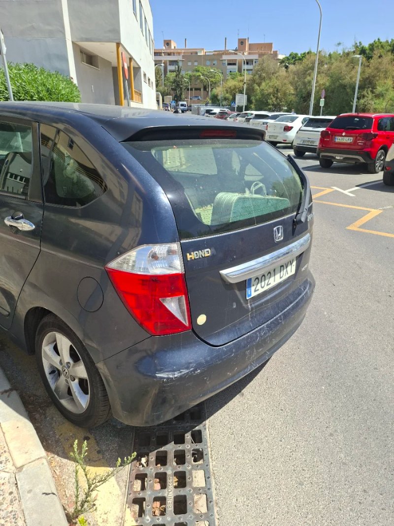 Honda FR-V 2006 - foto 1
