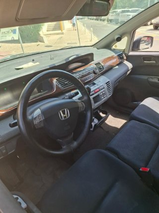 Honda FR-V 2006