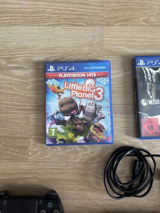 PS4 Slim + 2 Mandos + 3 Juegos - Multijugador