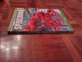 Marvel 100% Spiderman salvaje. Panini