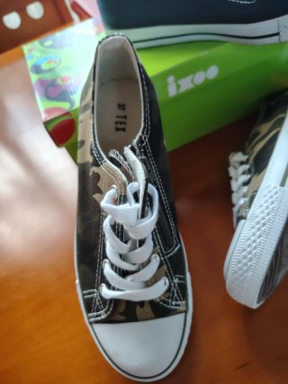 Zapatillas de lona para el verano ( lote 2 pares)