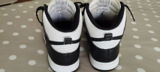 Botas Nike Dunk High Negras y Blancas
