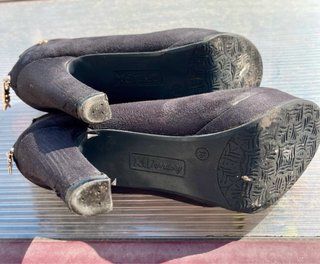 Botines negros de tacón y plataforma de XTI