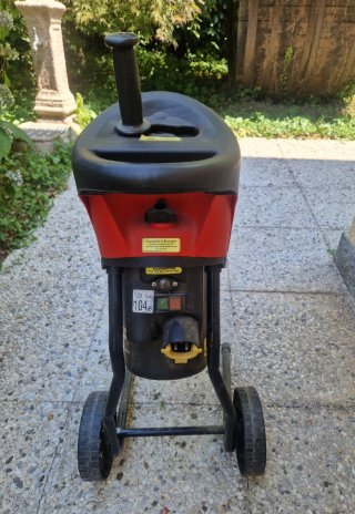 Trituratore Giardino. Ritiro in loco(Besozzo,It)