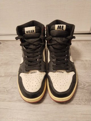Jordan 1 High Black Red White