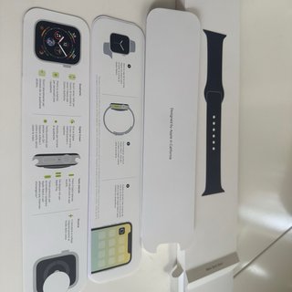 Apple Watch Series 4, lettore GPS in acciaio inossidabile da 40 mm