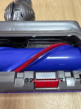 Cepillo aspirador Dyson para alfombras