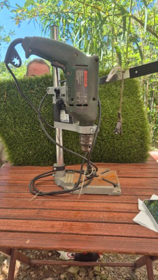 Taladro Bosch con soporte
