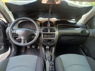 Peugeot 206 2005