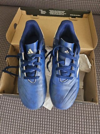 Botas de fútbol Adidas Copa Pure 2.4 FxG J
