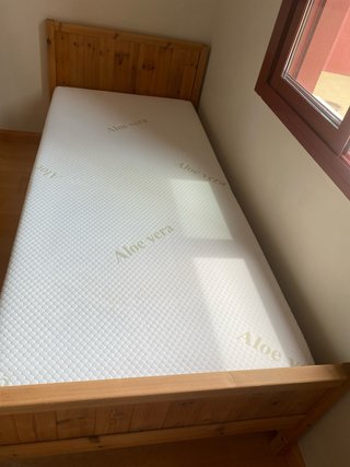 Cama individual con colchón Aloe Vera