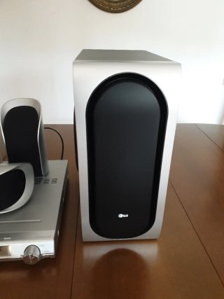 Equipo Sonido LG Barra y Subwoofer