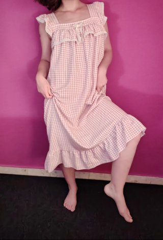 Camisón rosa y blanco a cuadros