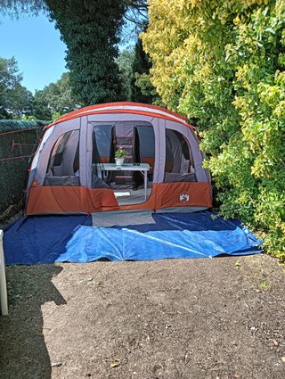 Alquiler de tienda de acampar