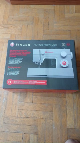 Máquina de coser Singer Heavy Duty 4423 nueva.