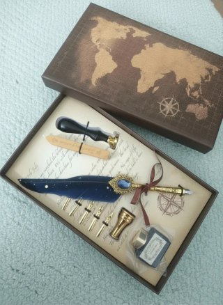 Set Pluma y Sello Vintage.