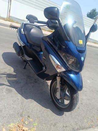 Piaggio Xevo 250 Azul Maxi-Scooter
