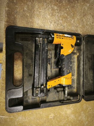 Pistola + Compresor de aire Stratos FIAC