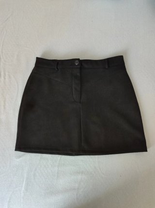 Falda negra talla 38