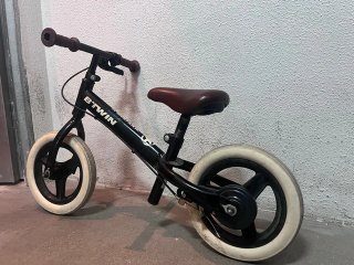 Bicicleta de equilibrio B'TWIN