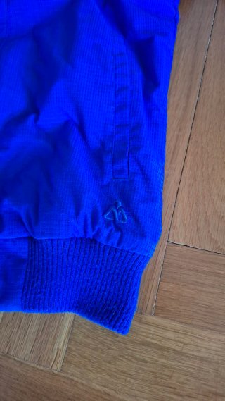 Chaqueta azul marca MATIX de chica