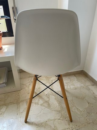 2 Sillas Estilo Eames Blancas