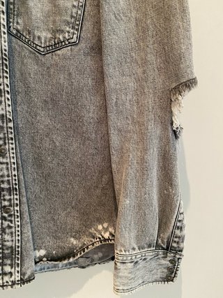Sobrecamisa Diesel gris desgastada